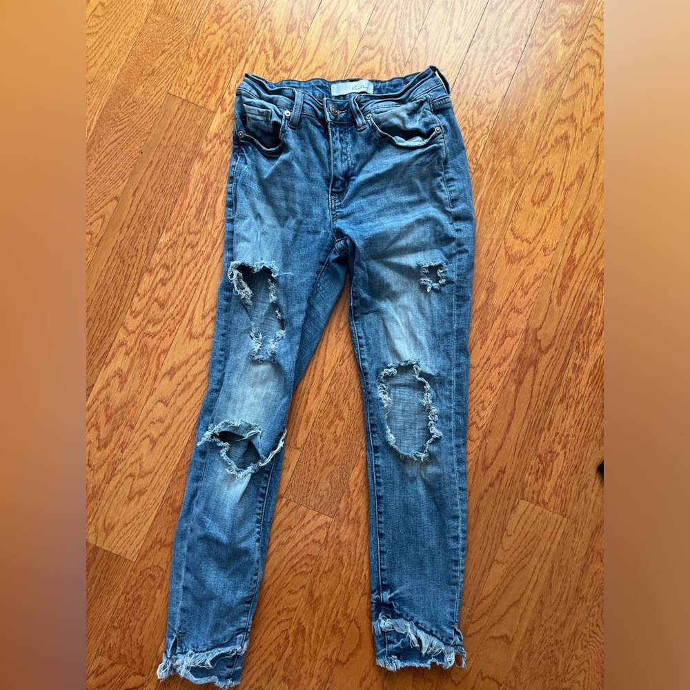 KanCan Ripped Jeans